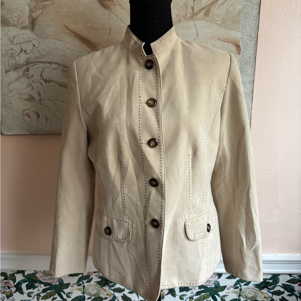 Elegant Cream Suede Women's Jacket